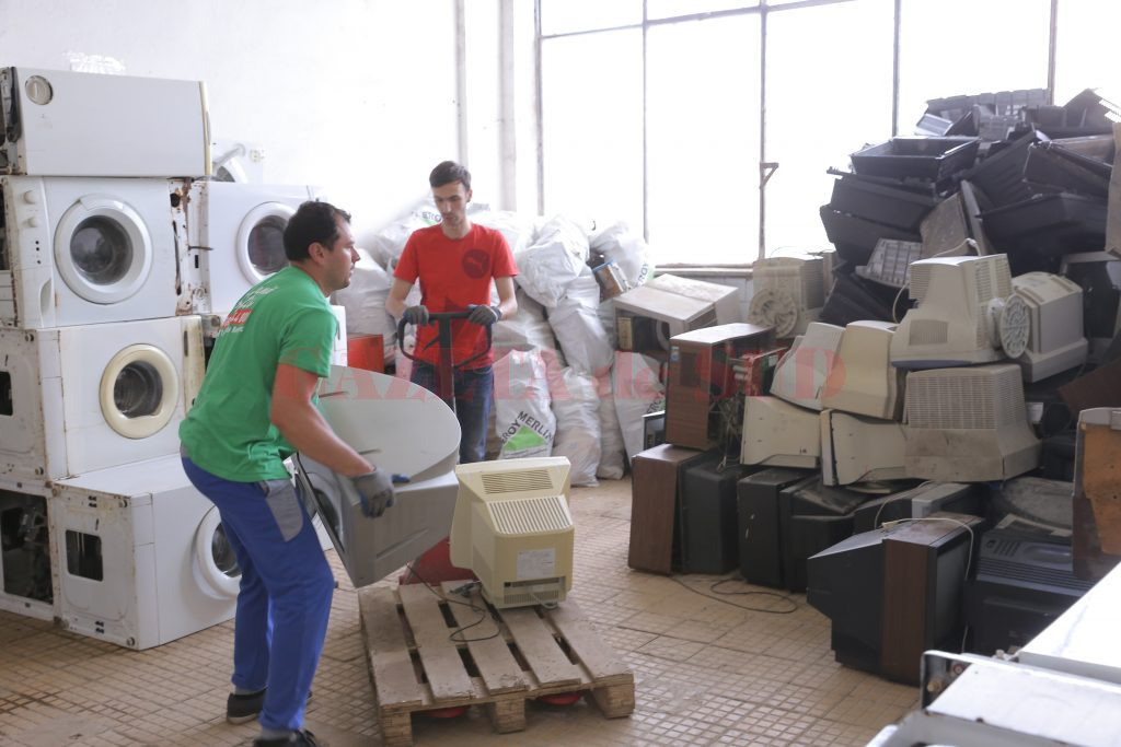 2.000 de tone de DEEE au fost colectate în luna august