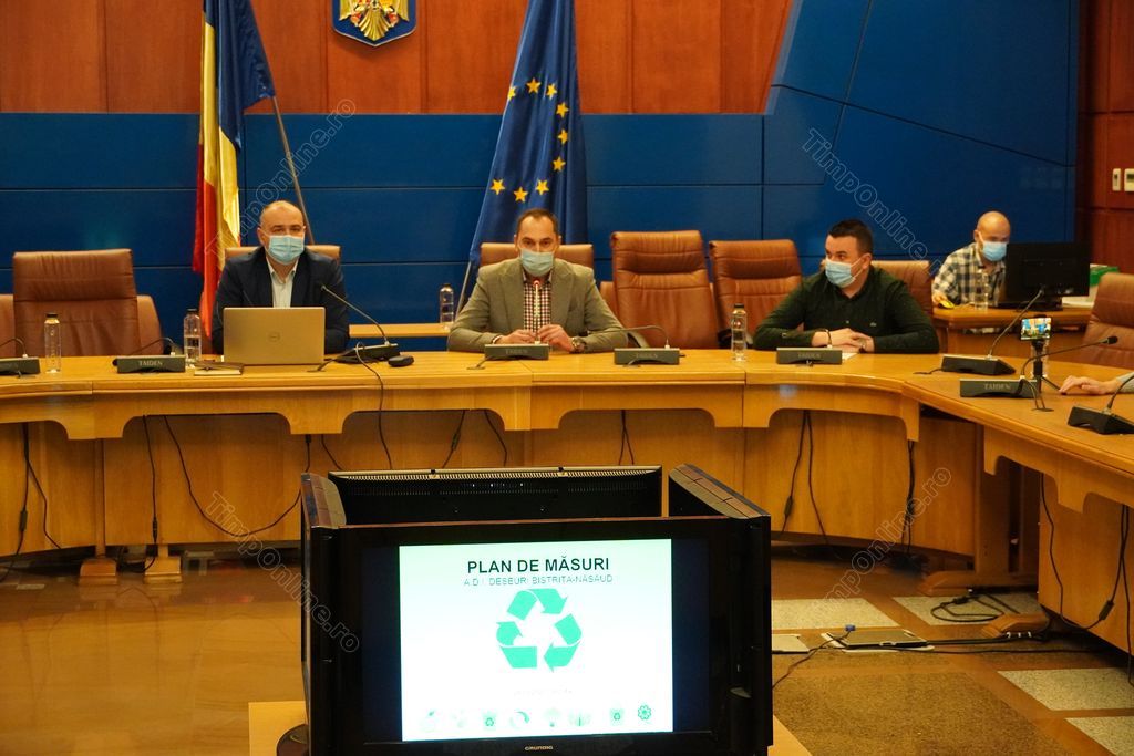 Deșeurile vor fi colectate pe patru fracții separate în Bistrița-Năsăud. Alte măsuri propuse de noua conducere a ADI Deșeuri