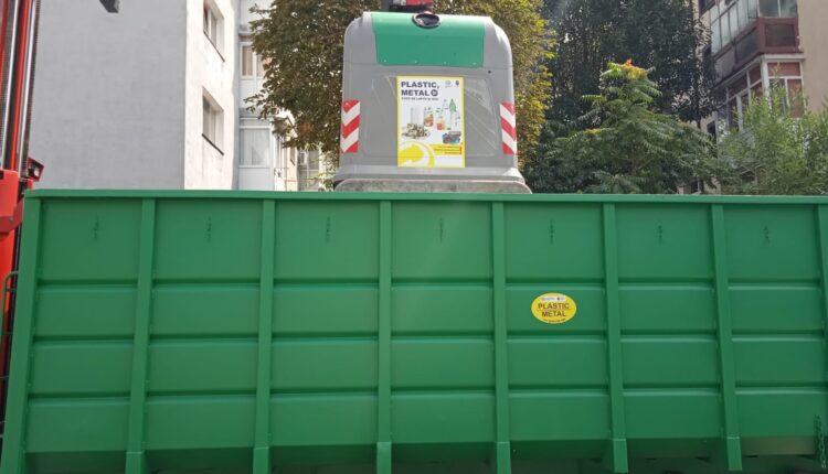 Pitești. Colectarea deșeurilor reciclabile din cartierele Banat, Expo-Parc și Eremia Grigorescu!