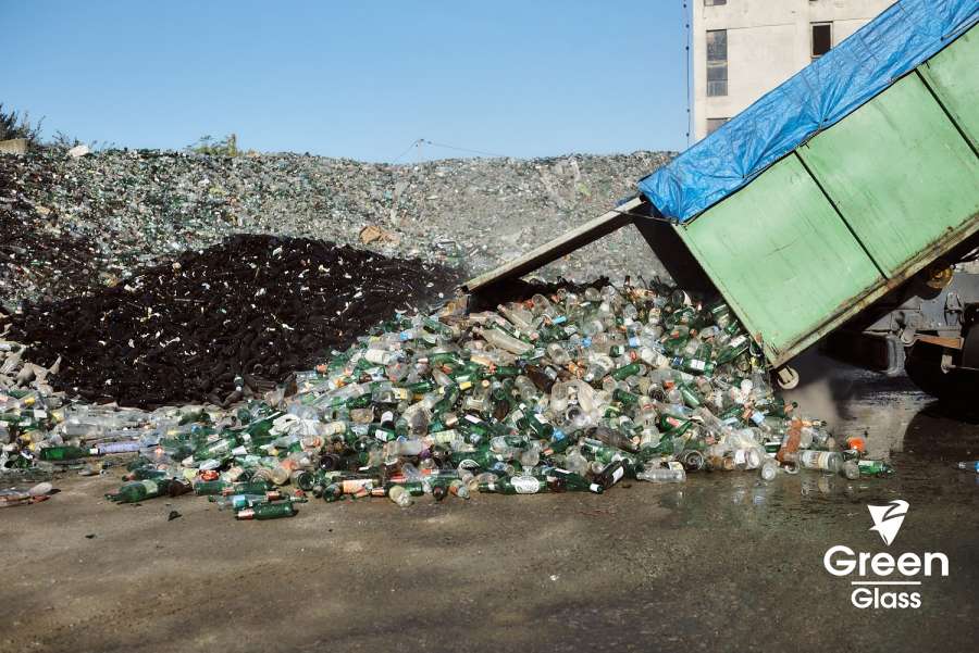 75 de milioane de ambalaje de sticle au fost reciclate de la începutul anului și până în prezent la fabrica GreenGlass